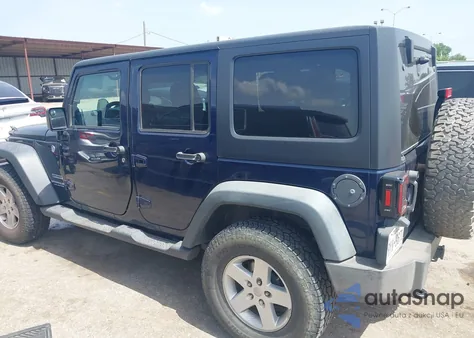 2013 Jeep Wrangler Unlimited Sport z USA, uszkodzony, nr VIN 1C4BJWDG6DL619108